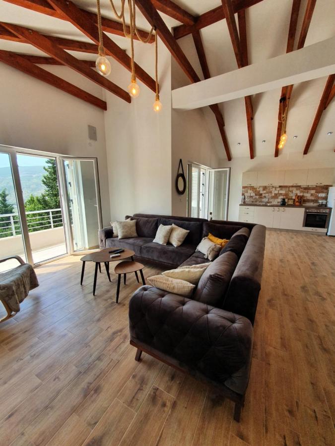 Villa Rada Igalo Buitenkant foto