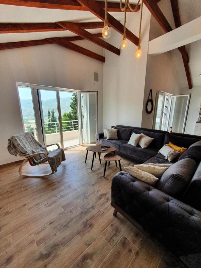 Villa Rada Igalo Buitenkant foto