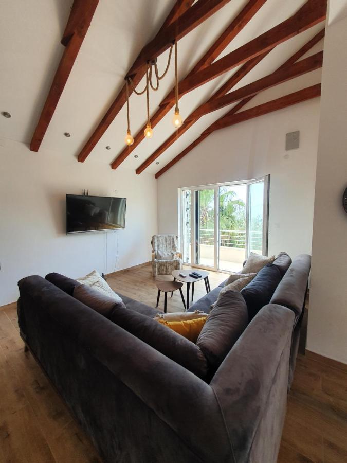 Villa Rada Igalo Buitenkant foto